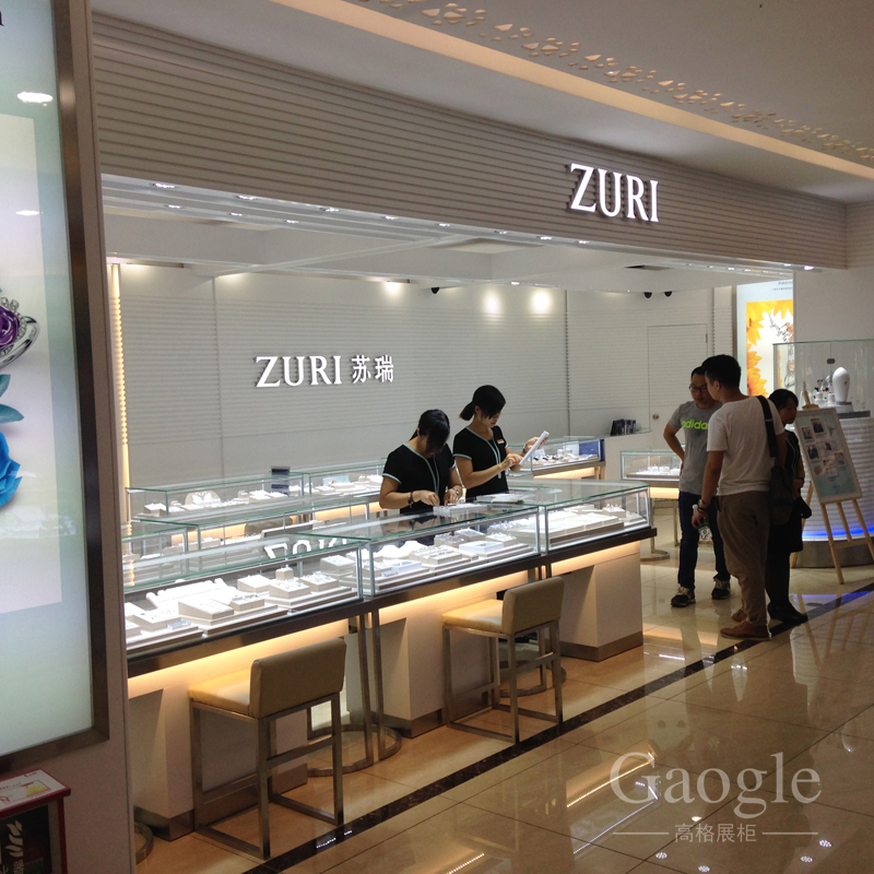 ZURIK錚չ